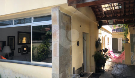 Casa à venda com 3 quartos em Alto da Boa Vista, São Paulo, SP