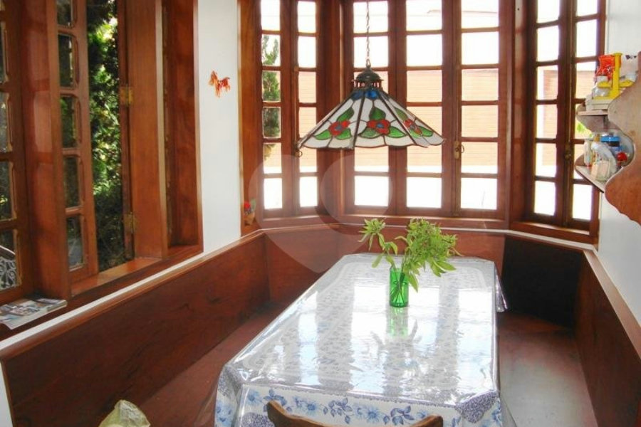 Sobrado à venda com 4 quartos, sendo 2 suítes, em Tremembé, São Paulo, SP