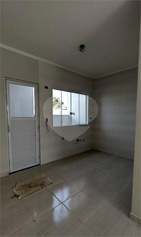 Casa à venda com 2 quartos no condomínio Residencial Bella Suissa, Mogi das Cruzes - SP