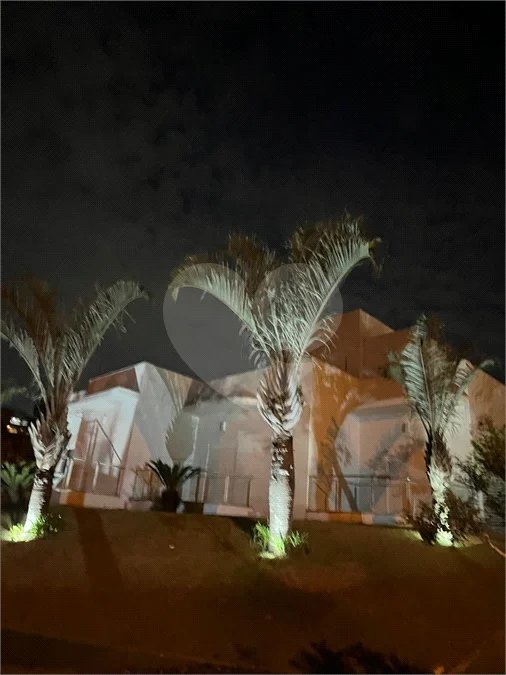 Casa à venda com 4 suítes no condomínio Dos Lagos, Itupeva - SP