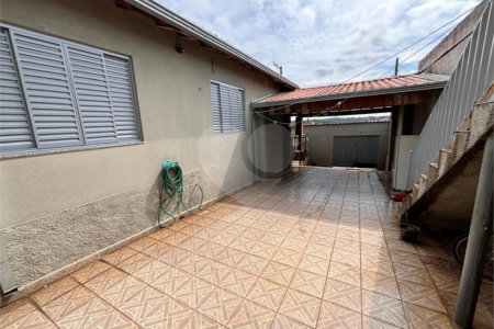 Casa à venda com 4 quartos, sendo 1 suíte, em Jardim São Judas Tadeu, Salto, SP