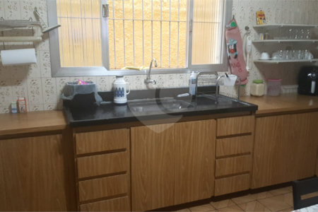 Casa à venda com 3 quartos, sendo 1 suíte,  em Vila Medeiros, São Paulo, SP