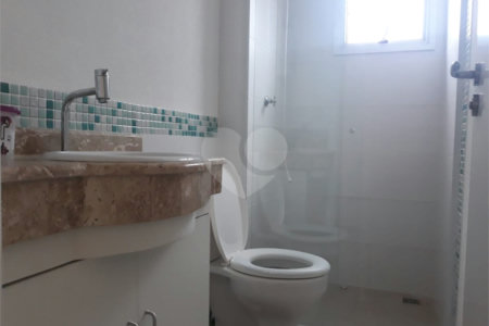 Apartamento à venda com 2 quartos, sendo 1 suíte,  em Jardim Brasil, São Roque, SP