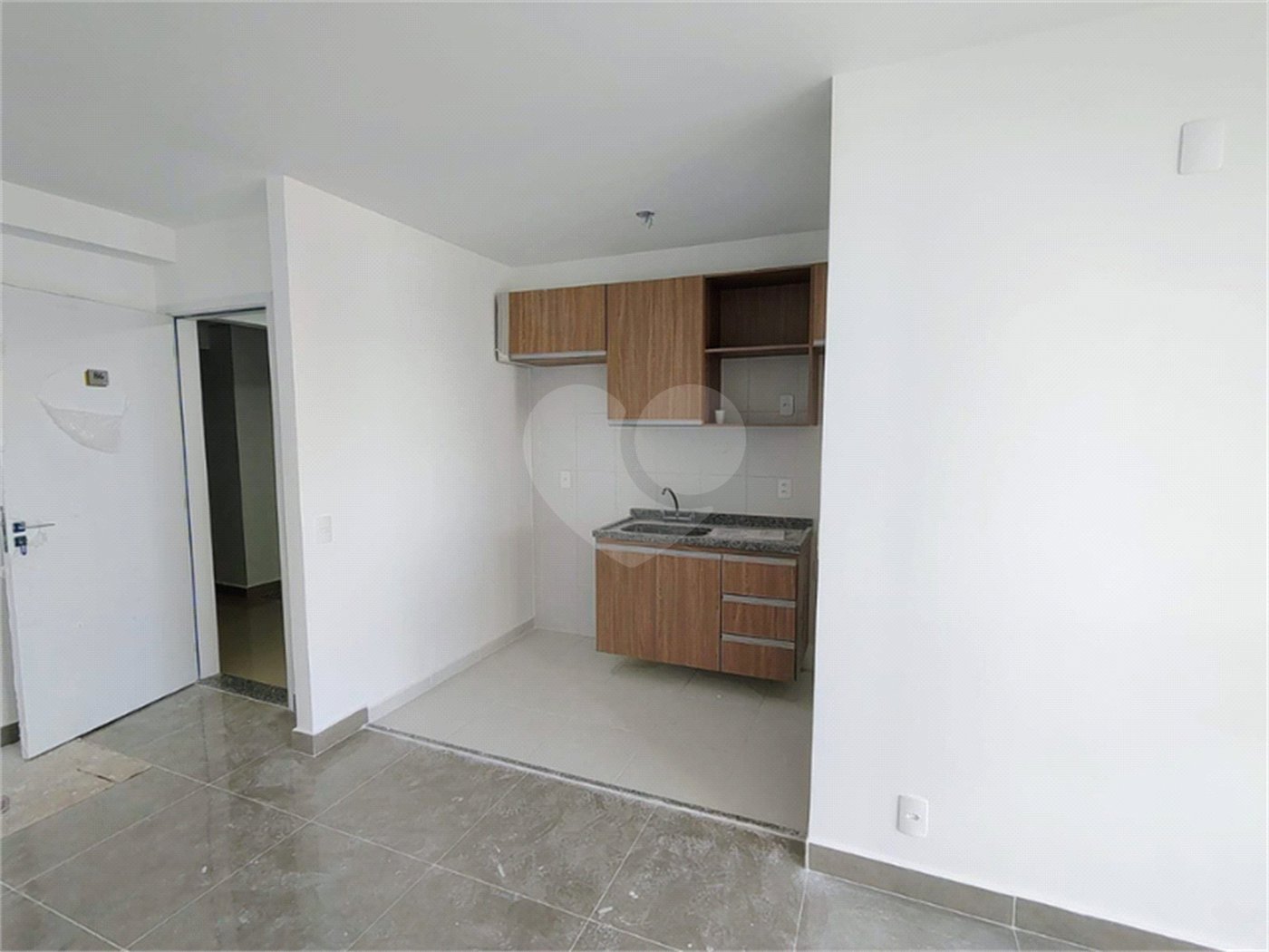 Apartamento para alugar com 2 quartos, sendo 1 suíte,  em Vila Caminho do Mar, São Bernardo do Campo, SP