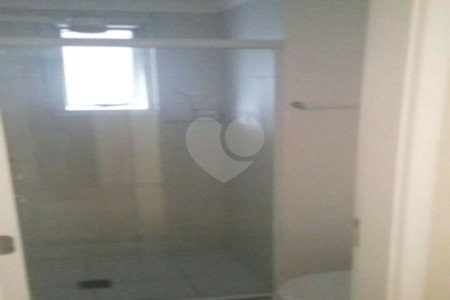 Apartamento à venda com 3 quartos, sendo 1 suíte,  em Jardim Luísa, São Paulo, SP