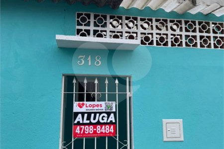 Casa Térrea para alugar com 1 quarto no Centro, Mogi das Cruzes, SP