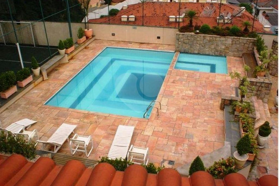 Casa à venda com 4 quartos, sendo 2 suítes, no condomínio Da Serra, São Paulo - SP