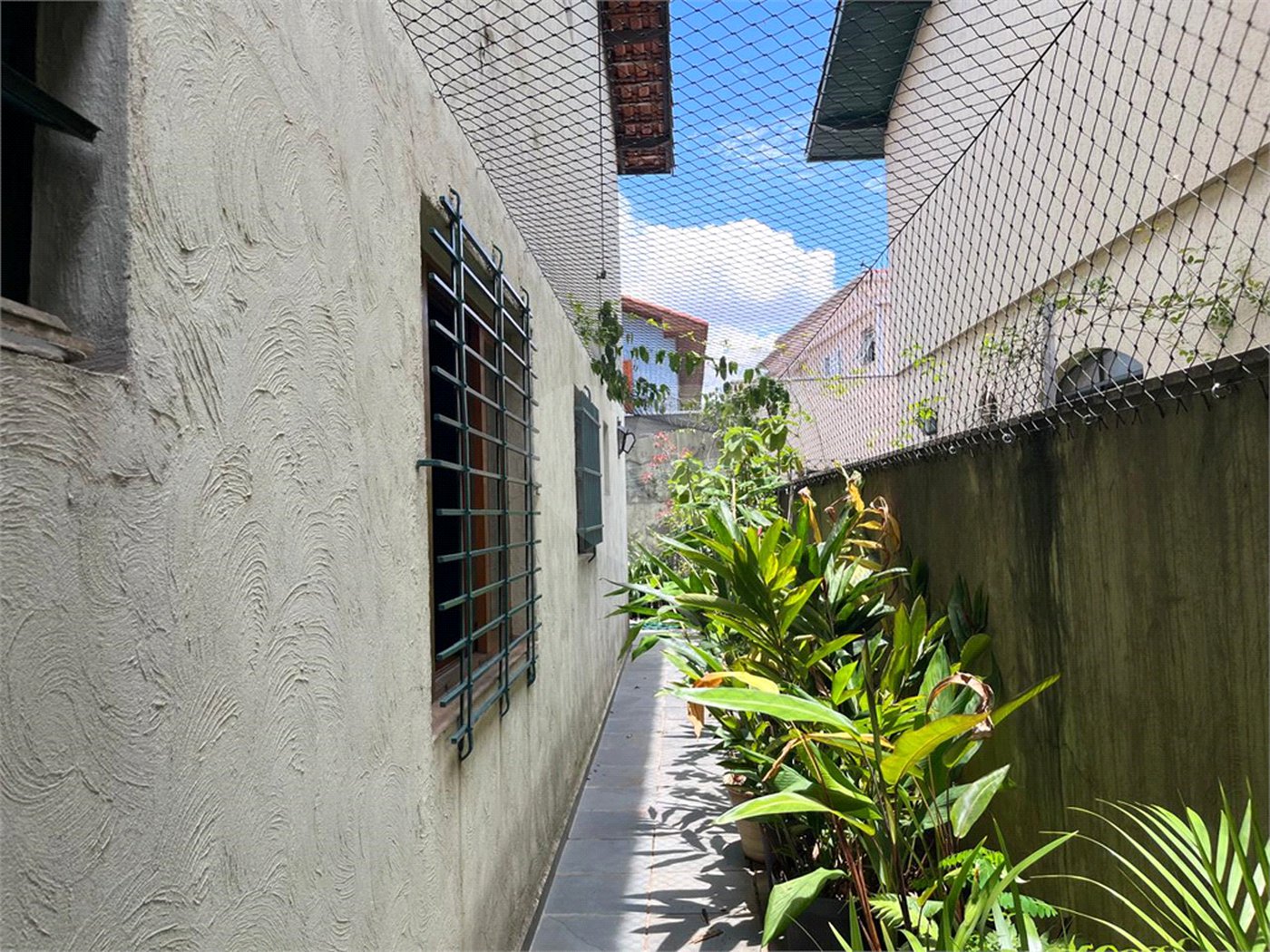 Sobrado à venda com 3 quartos, sendo 1 suíte, em Jardim das Vertentes, São Paulo, SP