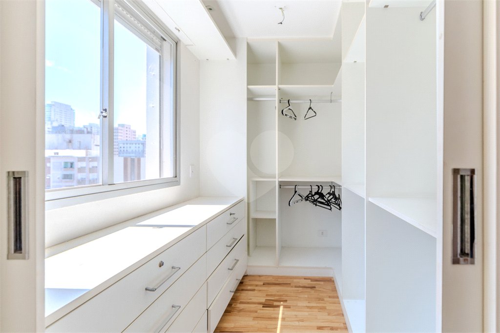Apartamento à venda com 2 suítes em Jardim Paulista, São Paulo, SP