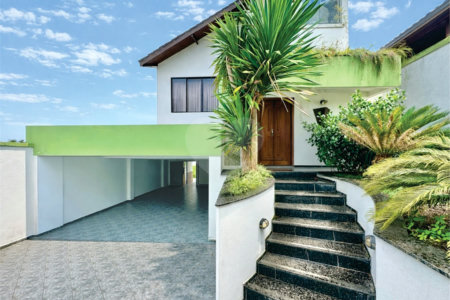 Casa à venda com 4 suítes no condomínio San Diego Park, Cotia - SP