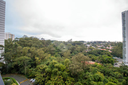Apartamento à venda com 4 suítes em Jardim Marajoara, São Paulo, SP