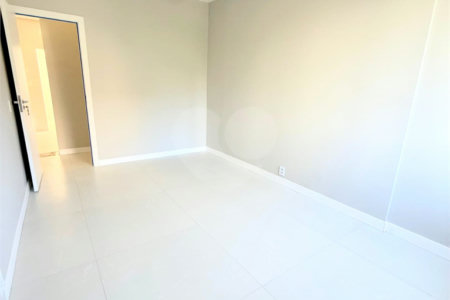Apartamento à venda com 3 quartos, sendo 1 suíte, em Laranjeiras, Rio de Janeiro, RJ