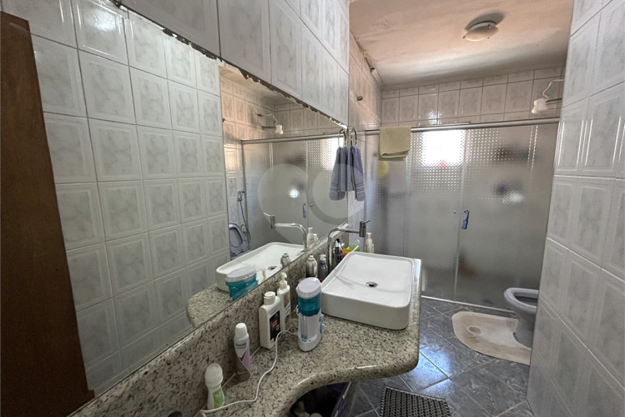 Sobrado à venda com 3 quartos em Tremembé, São Paulo, SP