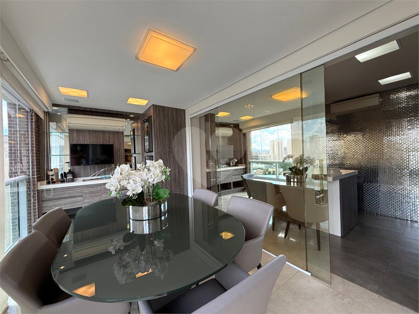 Apartamento à venda ou para alugar com 3 suítes em Perdizes, São Paulo, SP