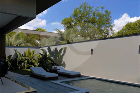 Casa à venda com 4 suítes no condomínio Atibaia Park I, Atibaia - SP