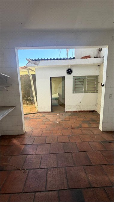 Casa Térrea à venda com 4 quartos, sendo 1 suíte, em Água Fria, São Paulo, SP