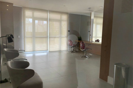 Apartamento à venda com 3 quartos, sendo 1 suíte, em Vila Santa Catarina, São Paulo, SP