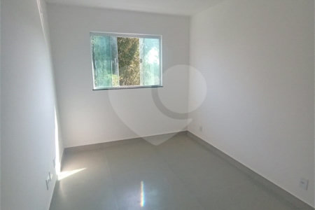 Casa à venda com 3 quartos, sendo 1 suíte, em Campo Grande, Rio de Janeiro, RJ