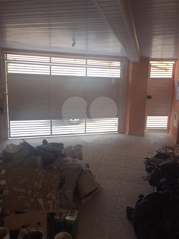 Sobrado à venda com 6 quartos, sendo 4 suítes,  em Jardim Ester, São Paulo, SP