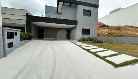 Casa à venda com 3 quartos, sendo 1 suíte,  no condomínio Ibiti Reserva, Sorocaba - SP