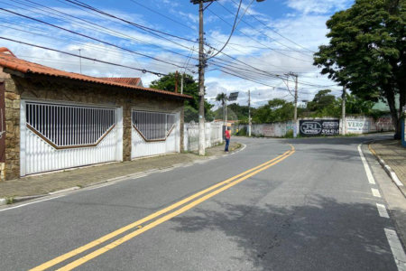 Casa à venda com 3 quartos, sendo 1 suíte, em Vila Acoreana, Poá, SP