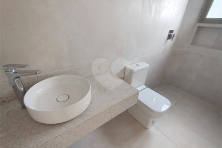 Casa à venda com 4 quartos, sendo 3 suítes,  no condomínio Villa Verde, Jundiaí - SP