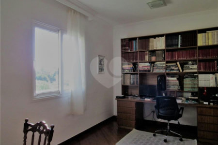 Casa à venda com 4 suítes em Alto da Boa Vista, São Paulo, SP