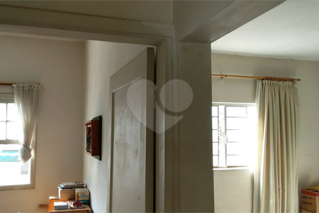 Sobrado à venda com 7 quartos, sendo 1 suíte, em Jardim São Paulo(zona Norte), São Paulo, SP