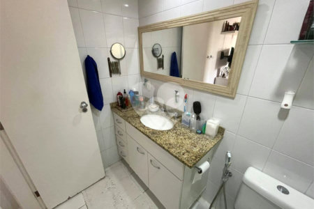 Apartamento à venda com 3 quartos, sendo 1 suíte,  em Tijuca, Rio de Janeiro, RJ