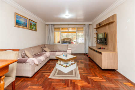 Sobrado à venda com 3 quartos, sendo 1 suíte, em Jardim Prudência, São Paulo, SP