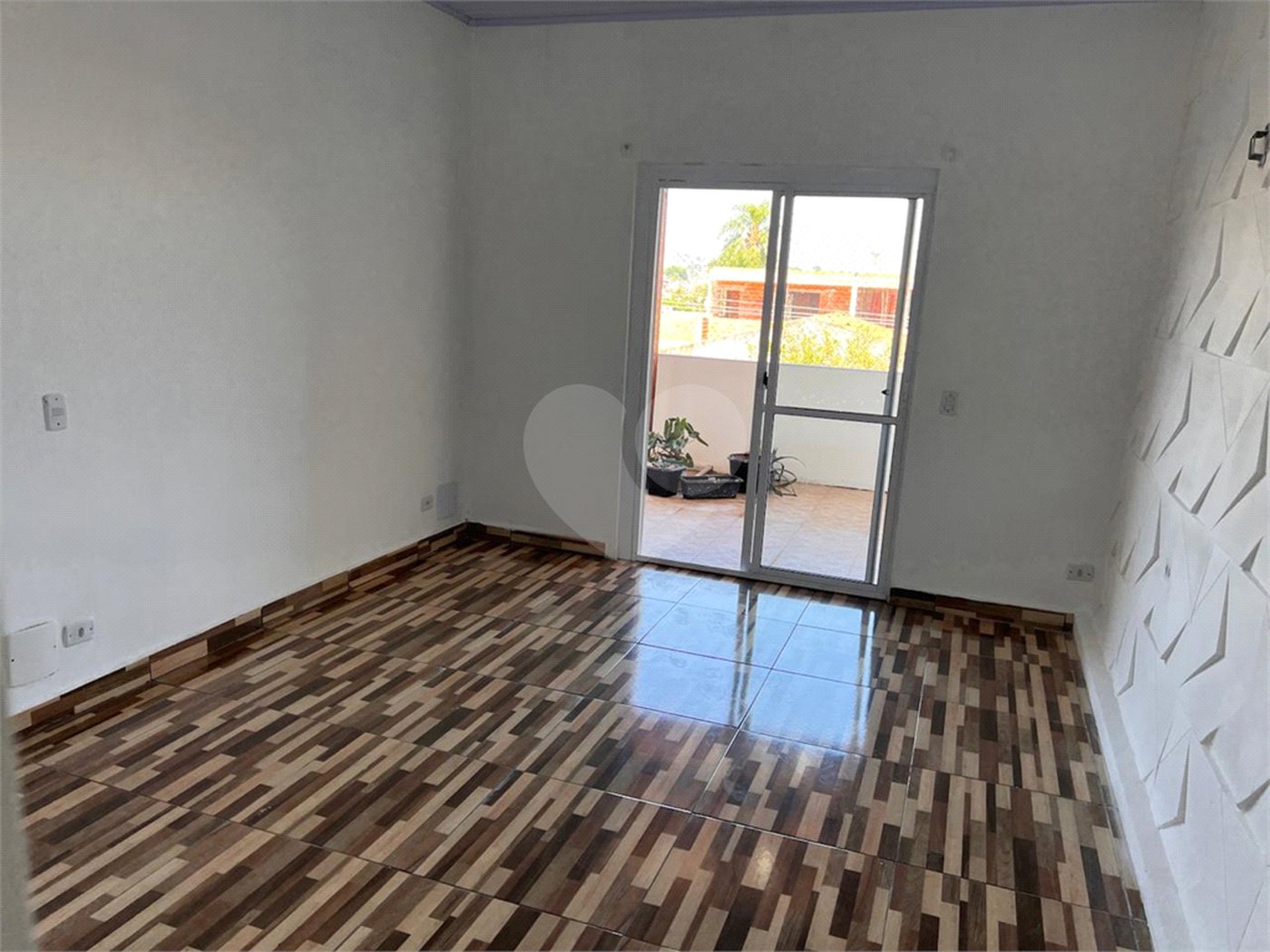 Sobrado à venda com 2 quartos, sendo 1 suíte, em Vila Correa, Ferraz de Vasconcelos, SP