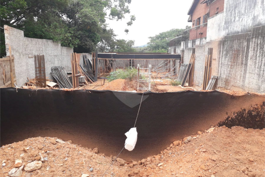 Casa à venda com 1 suíte no condomínio 1, São Paulo - SP