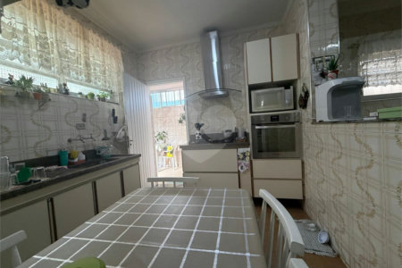 Casa à venda ou para alugar com 4 quartos, sendo 2 suítes, em Vila Mazzei, São Paulo, SP