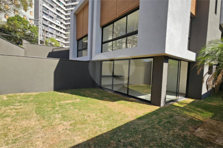 Casa à venda com 4 suítes no condomínio Cube Cidade Jardim, São Paulo - SP