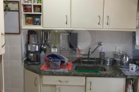 Apartamento com 3 quartos