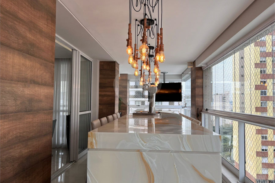 Apartamento à venda com 3 suítes em Santana, São Paulo, SP