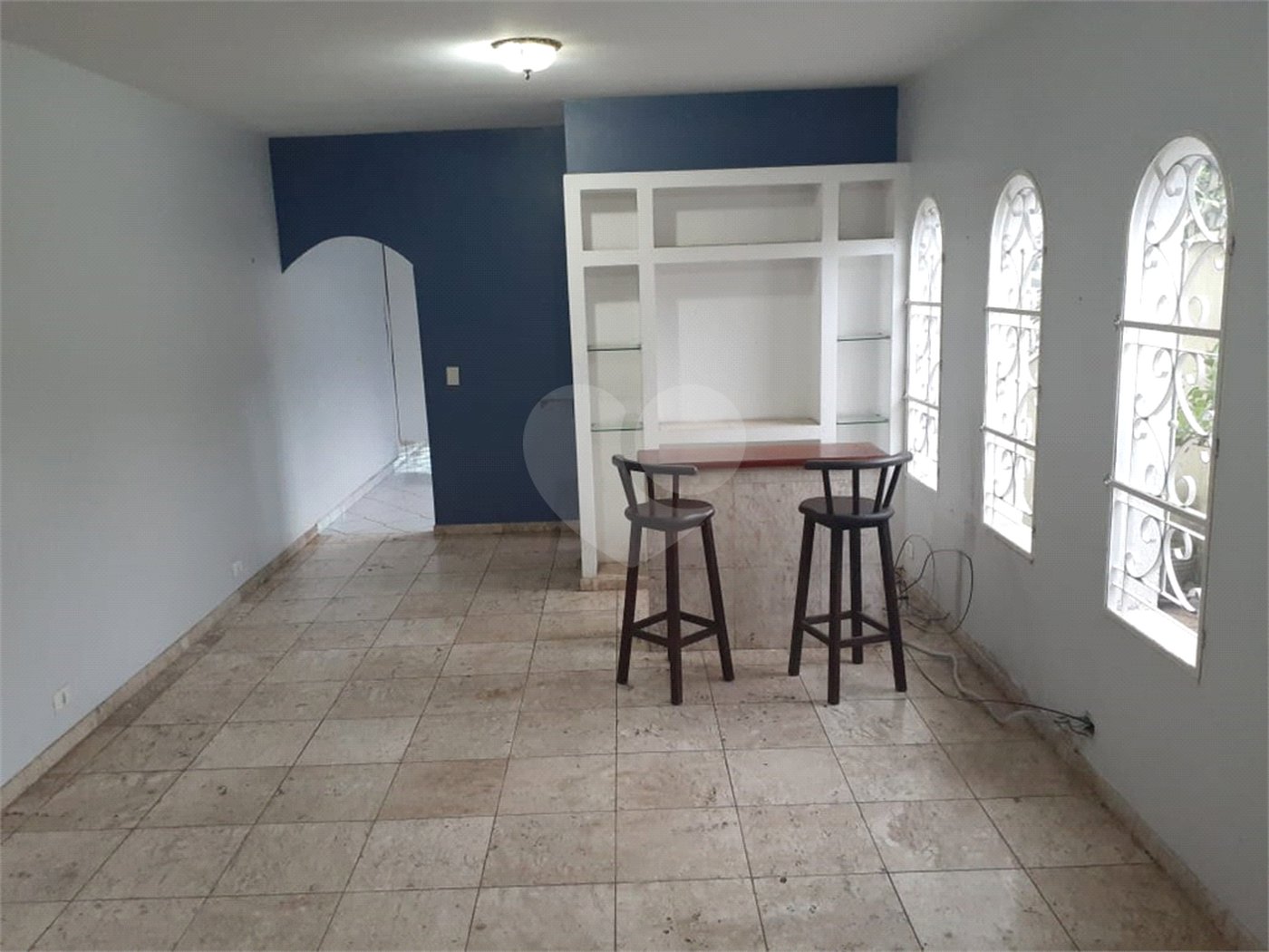 Sobrado à venda com 4 quartos, sendo 2 suítes, em Tremembé, São Paulo, SP