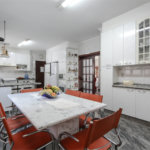 Casa à venda com 4 quartos, sendo 3 suítes, em City América, São Paulo, SP