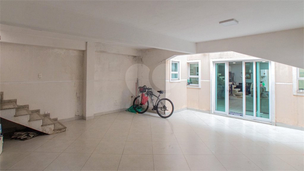 Sobrado à venda com 3 quartos, sendo 1 suíte, em Vila Gustavo, São Paulo, SP