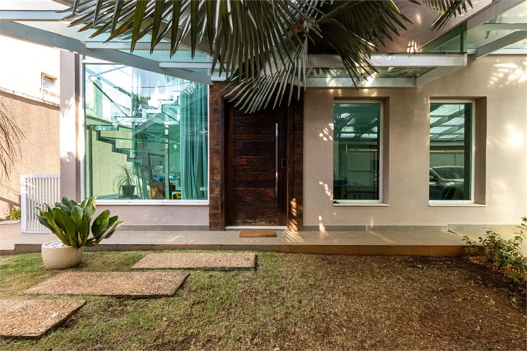 Casa à venda com 4 suítes em Alto da Lapa, São Paulo, SP