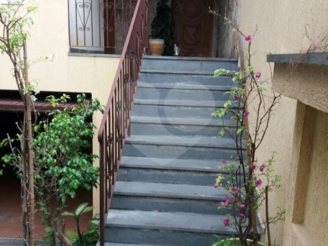 Sobrado à venda com 4 quartos, sendo 2 suítes,  em Tremembé, São Paulo, SP