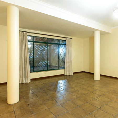 Casa à venda com 3 quartos, sendo 1 suíte, em Chácara Santo Antônio, São Paulo, SP