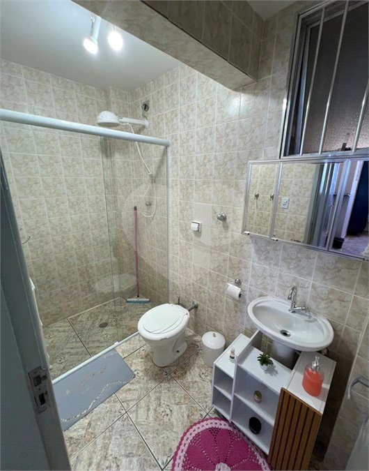 Apartamento à venda com 1 quarto em Maracanã, Praia Grande, SP