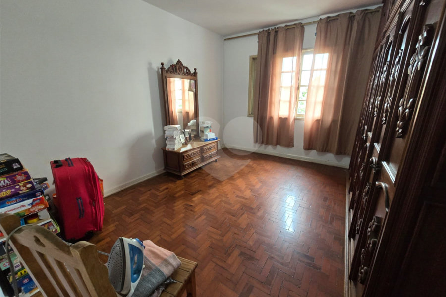 Sobrado à venda com 3 quartos em Vila Guilherme, São Paulo, SP