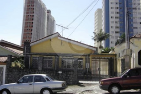 Casa Térrea à venda com 3 quartos em Santa Teresinha, São Paulo, SP