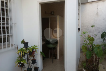 Casa a venda 333m² 2 dormitórios 2 suítes 4 banheiros Saúde-SP