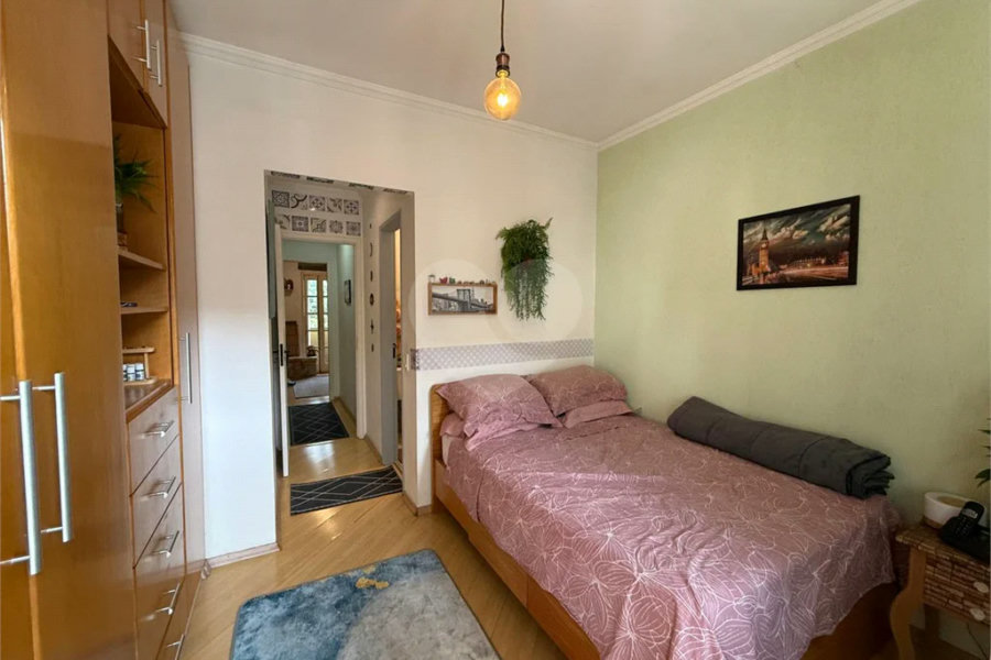 Casa à venda com 2 suítes no condomínio Village Palmas, São Paulo - SP
