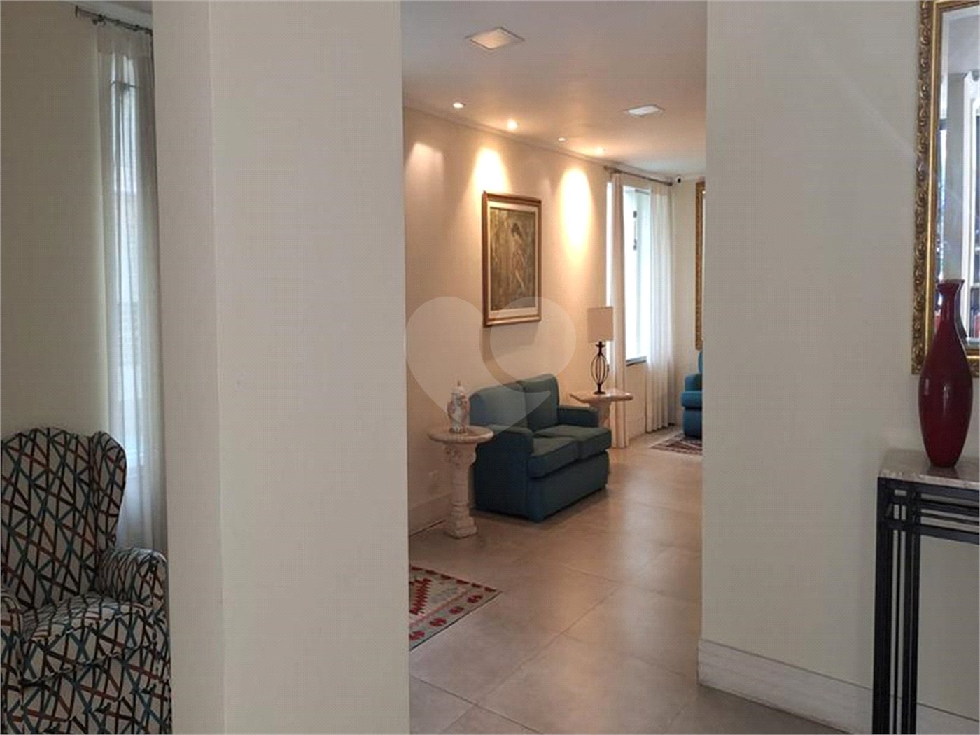 Apartamento à venda com 3 quartos, sendo 1 suíte, em Indianópolis, São Paulo, SP