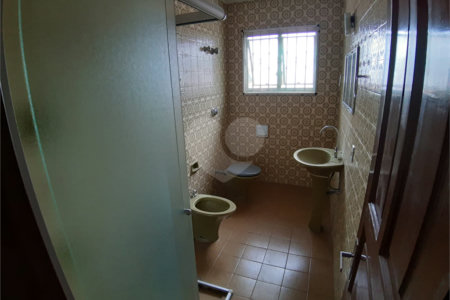 Casa à venda com 3 quartos, sendo 1 suíte,  em Vila Gomes, São Paulo, SP