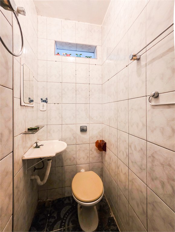 Apartamento - Bela Vista - 2 Quartos / Dormitórios - Venda / Compra